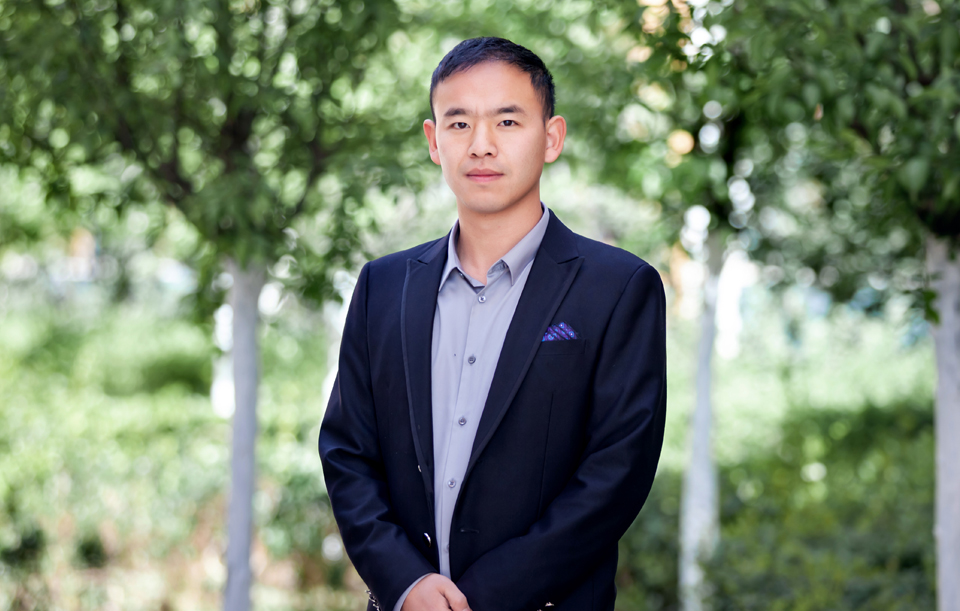 白友松  高中政治學(xué)科組長